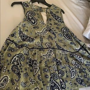 Printed shirt keyhole top flowy bottom